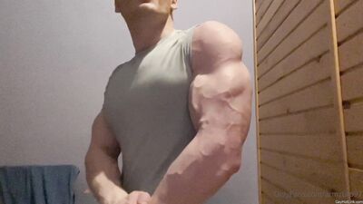 armzbro97 armzbro97 0526 - free gay porn