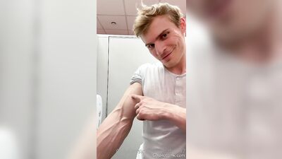 armzbro97 armzbro97 0375 - free gay porn