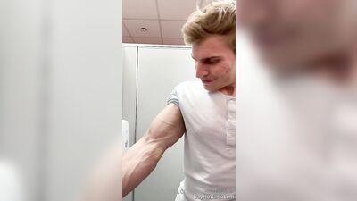 armzbro97 armzbro97 0375 - free gay porn
