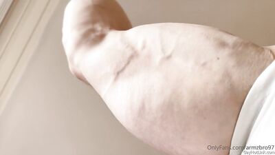 armzbro97 armzbro97 1513 - free gay porn