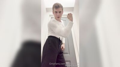 armzbro97 armzbro97 0398 - free gay porn