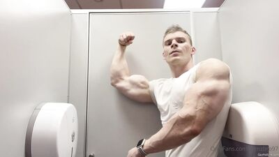 armzbro97 armzbro97 0395 - free gay porn