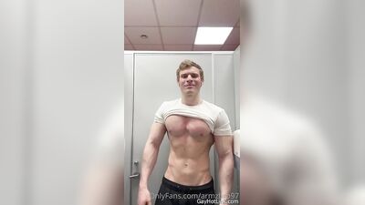 armzbro97 armzbro97 0855 - free gay porn