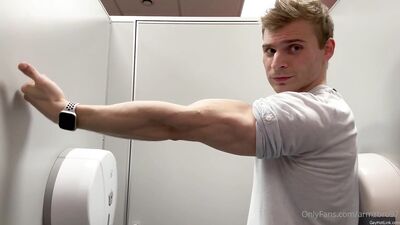 armzbro97 armzbro97 0322 - free gay porn