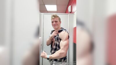 armzbro97 armzbro97 0698 - free gay porn