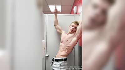 armzbro97 armzbro97 0698 - free gay porn