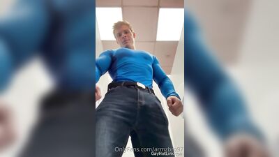 armzbro97 armzbro97 0982 - free gay porn