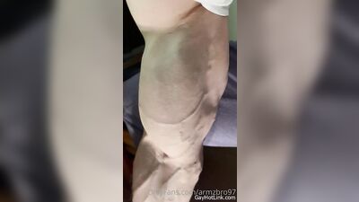 armzbro97 armzbro97 0249 - free gay porn