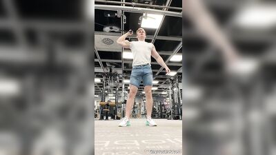armzbro97 armzbro97 0971 - free gay porn