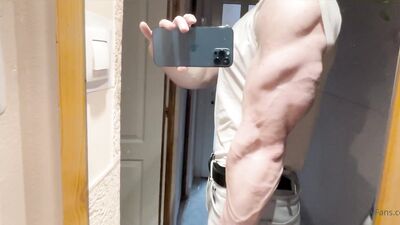 armzbro97 armzbro97 1140 - free gay porn