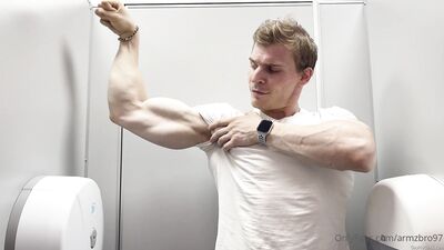 armzbro97 armzbro97 0891 - free gay porn