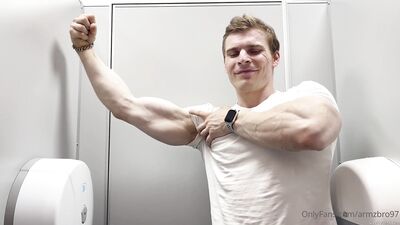 armzbro97 armzbro97 0891 - free gay porn