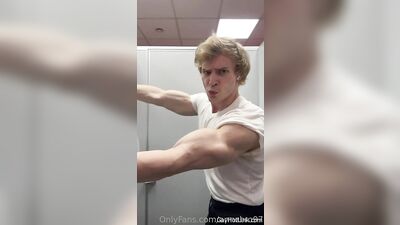 armzbro97 armzbro97 1468 - free gay porn