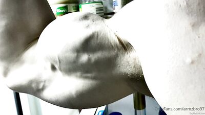 armzbro97 armzbro97 0423 - free gay porn
