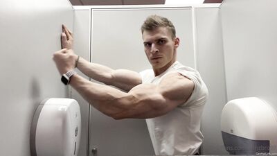 armzbro97 armzbro97 1120 - free gay porn