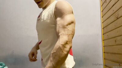 armzbro97 armzbro97 0775 - free gay porn
