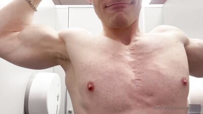armzbro97 armzbro97 1046 - free gay porn