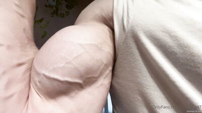 armzbro97 armzbro97 1353 - free gay porn