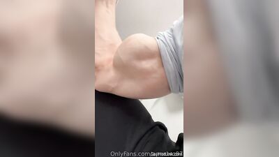 armzbro97 armzbro97 0523 - free gay porn