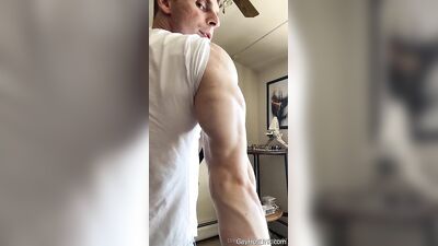 armzbro97 armzbro97 1527 - free gay porn