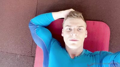 armzbro97 armzbro97 1354 - free gay porn