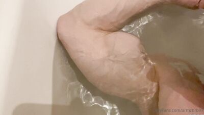 armzbro97 armzbro97 1119 - free gay porn