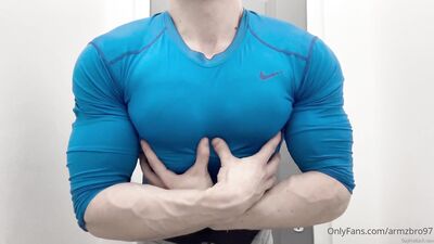 armzbro97 armzbro97 0450 - free gay porn