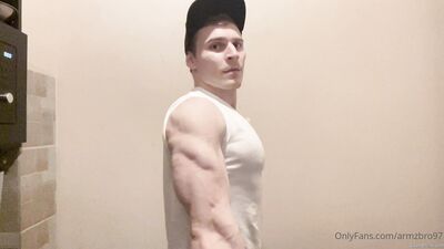 armzbro97 armzbro97 0989 - free gay porn