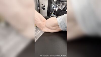 armzbro97 armzbro97 1113 - free gay porn