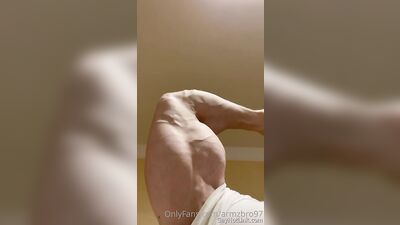 armzbro97 armzbro97 1141 - free gay porn