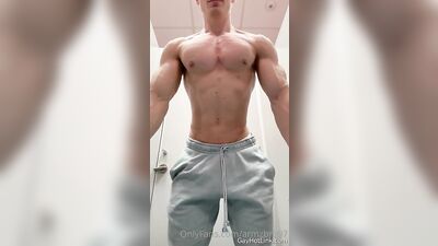 armzbro97 armzbro97 0925 - free gay porn