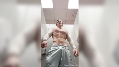 armzbro97 armzbro97 1368 - free gay porn