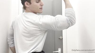 armzbro97 armzbro97 0662 - free gay porn