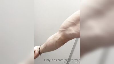 armzbro97 armzbro97 0287 - free gay porn