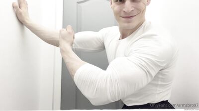 armzbro97 armzbro97 0592 - free gay porn