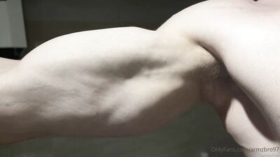 armzbro97 armzbro97 0937 - free gay porn