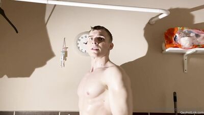 armzbro97 armzbro97 1330 - free gay porn