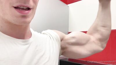 armzbro97 armzbro97 0340 - free gay porn