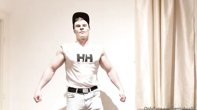 armzbro97 armzbro97 0858 - free gay porn