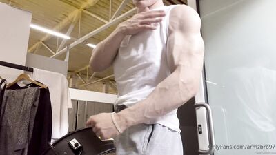 armzbro97 armzbro97 1303 - free gay porn