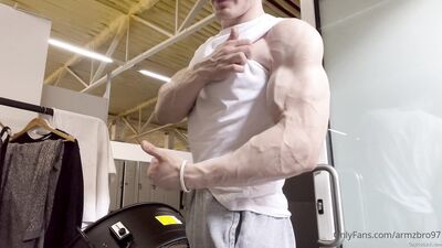 armzbro97 armzbro97 1303 - free gay porn