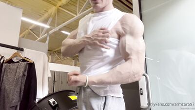 armzbro97 armzbro97 1303 - free gay porn