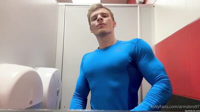 armzbro97 armzbro97 0594 - free gay porn