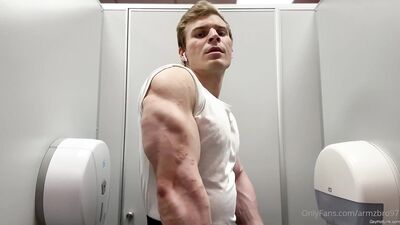 armzbro97 armzbro97 1401 - free gay porn