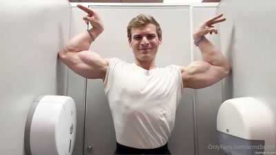 armzbro97 armzbro97 1401 - free gay porn