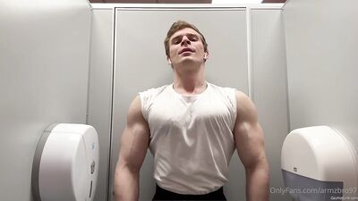 armzbro97 armzbro97 1401 - free gay porn