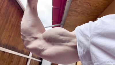 armzbro97 armzbro97 0083 - free gay porn