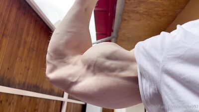armzbro97 armzbro97 0083 - free gay porn