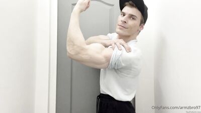 armzbro97 armzbro97 1058 - free gay porn
