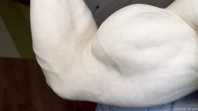 armzbro97 armzbro97 0377 - free gay porn
